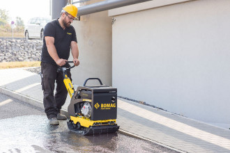 Rüttelplatte 120 kg Bomag BP 25/50 D Passau