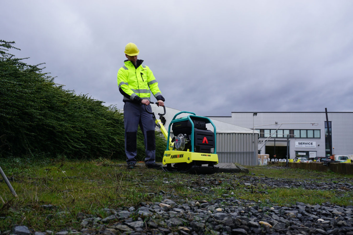 Ammann APR 25/40 Rüttelplatte