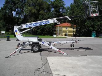 Anhängerbühne Diesel /Elektro DINO 135T
