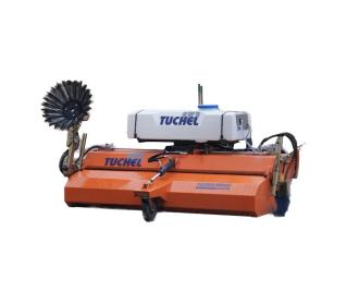 Kehrmaschine mit Bewässerung