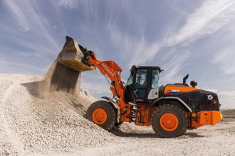 Hitachi ZW180 