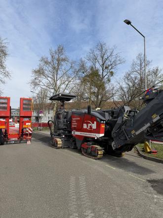 Asphaltfräsen & Betonfräsen vom Profi – über 23 Jahre Erfahrung | Schnell & Zuverlässig 