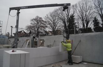 Mauerkran LISSMAC Kleinkran LMK 400 TFE | Geradausleger