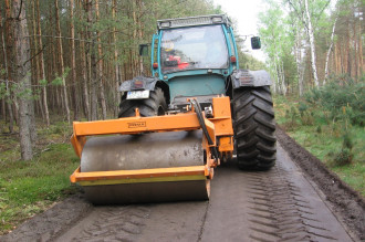 Anbau-Vibrationswalze PÖMA RW150 