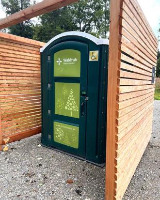 Toilettenkabinen, Barrierefrei - Kini Spezial Heisl: Dei barrierefreies WC (für Event, Stadtfest, Camping)