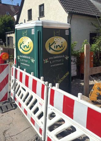 Toilettenkabinen ohne Handwaschbecken - fühldichkini Kini Hüttn: Dei oafachs, aber scheens "Dixi Klo" (perfekt für Hausbau und Großbaustelle) Augsburg