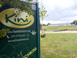 Toilettenkabinen mit Handwaschbecken - fühldichkini Kini Heisl: Dei scheens "Dixi Klo" (für Event, Baustelle, private Feier, Gartenparty, Freizeitgelände) Ingolstadt