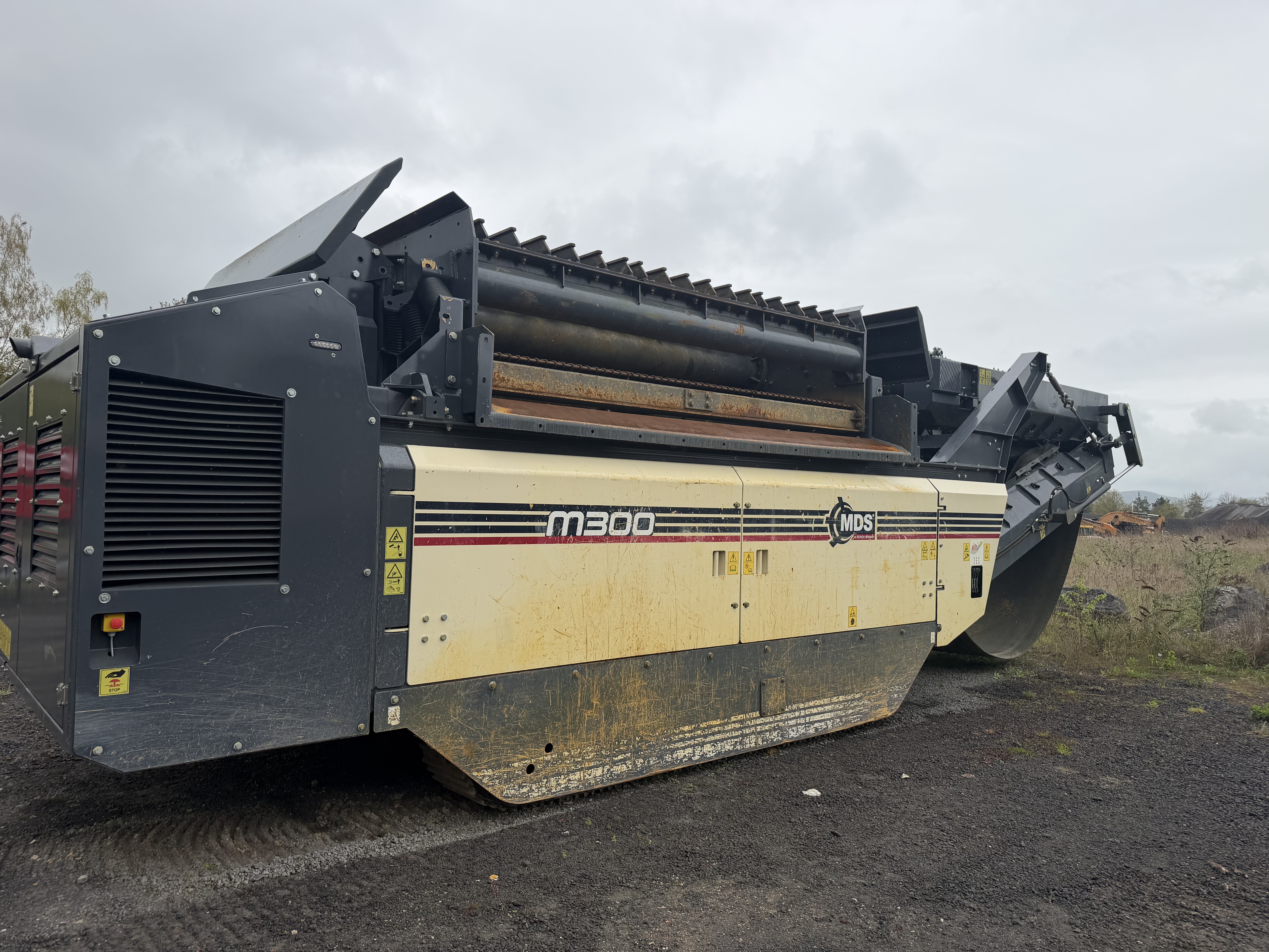 MDS M300 Scalping Grid / Grobstück-Siebanlage mieten