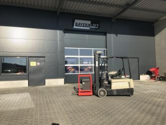 Crown SC4220 Elektro 3 Rad-Stapler