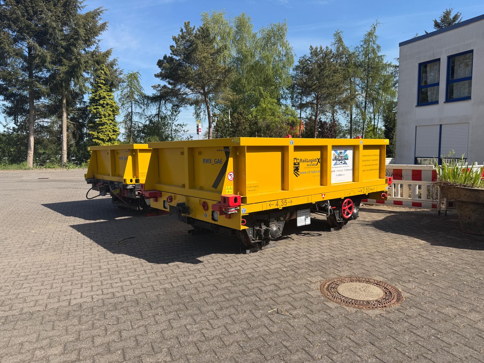 Gleisanhänger SKL / GKW mieten