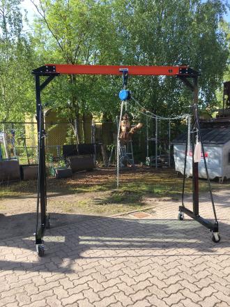 Portal-Kran 1 to rollbar Kettenzug