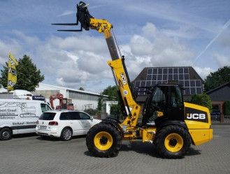 JCB TM 320 Teleskopradlader 