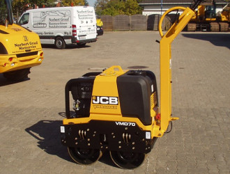 Tandemwalze handgeführt JCB VMD 70 