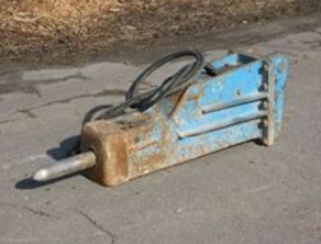 Hydraulikhammer für Minibagger bis zu 5,0 t mieten