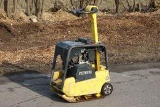Vibrationsplatte 180 kg Wacker DPU 3050/3060 mieten